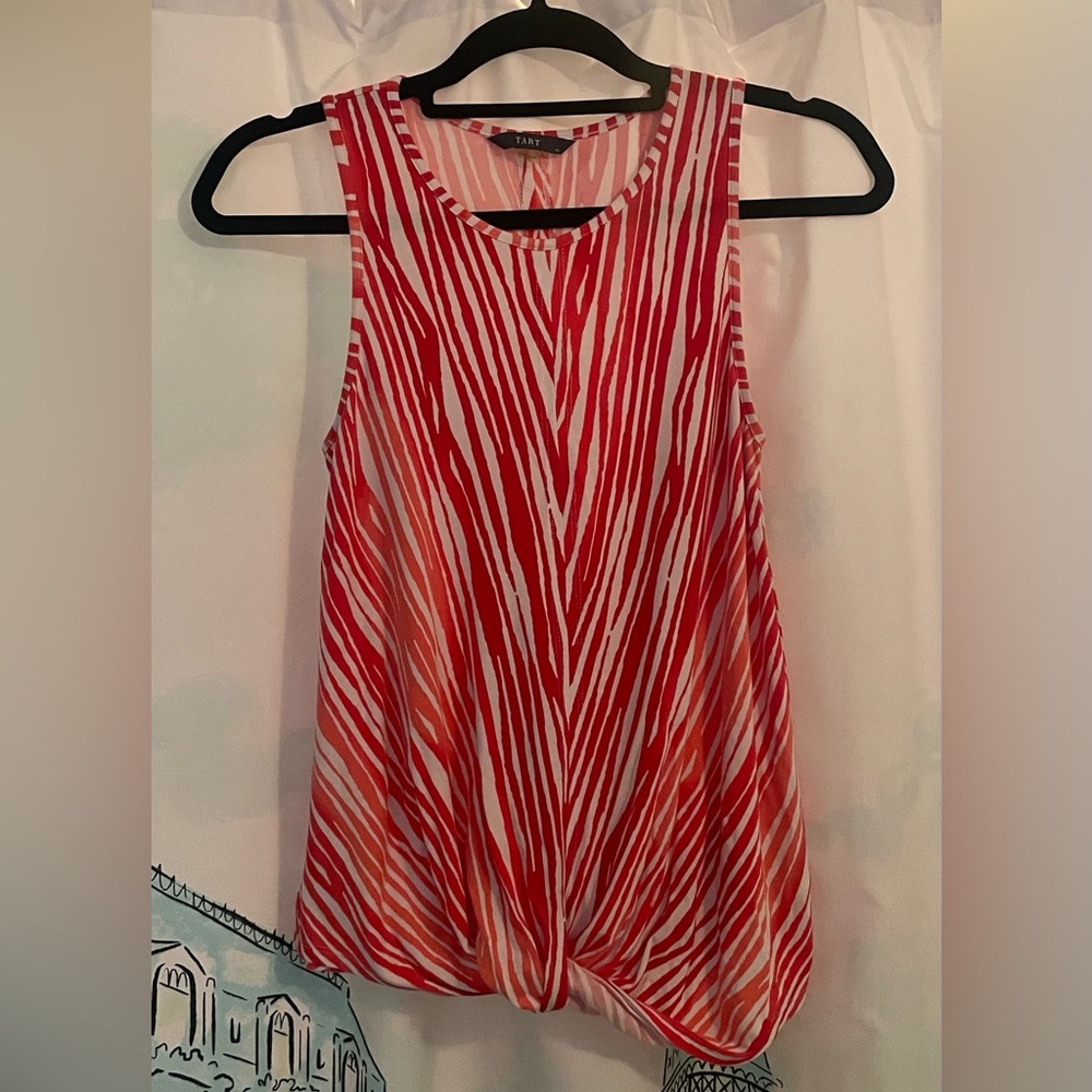 Fun Tart Sleeveless Shirt with Knot Details - Size XS